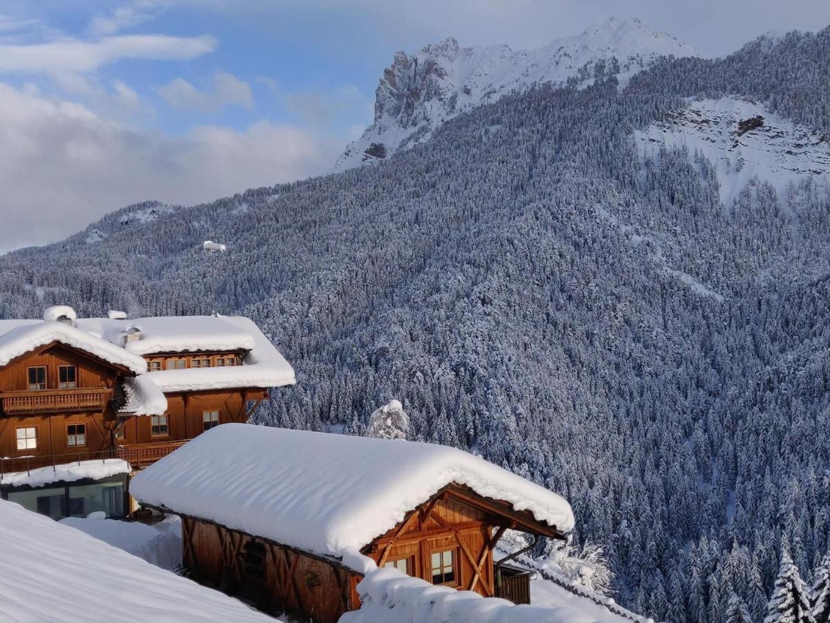 Apartment House Niedermunthof Sass Rigais, Villnoess Dış mekan fotoğraf