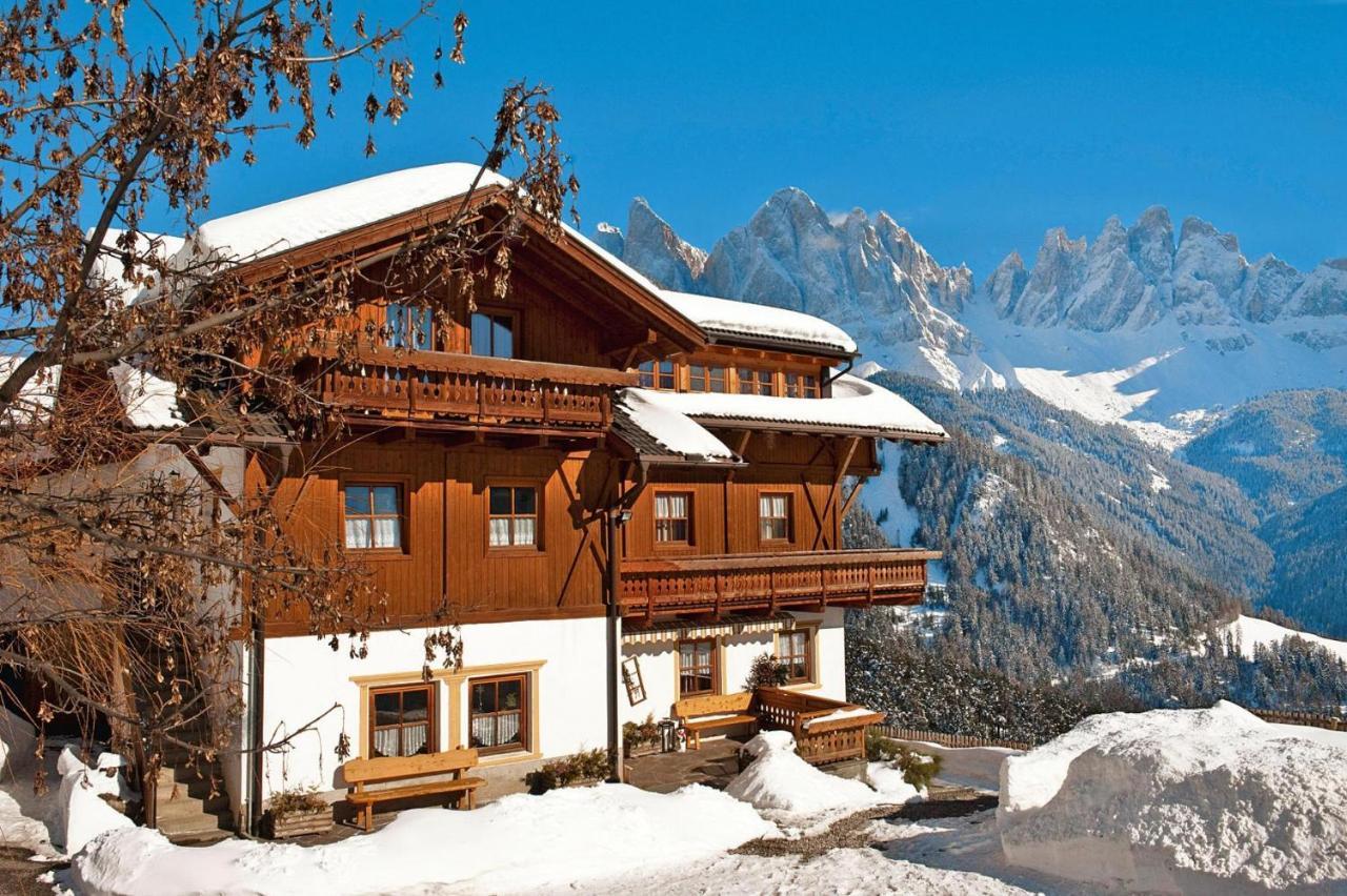 Apartment House Niedermunthof Sass Rigais, Villnoess Dış mekan fotoğraf